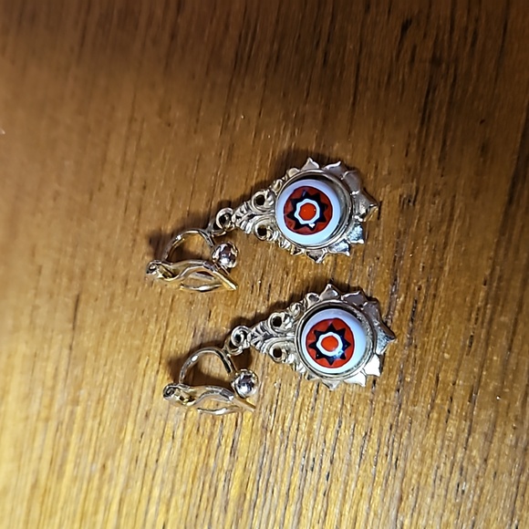 Gold and Red Dangle Earrings - Picture 1 of 1